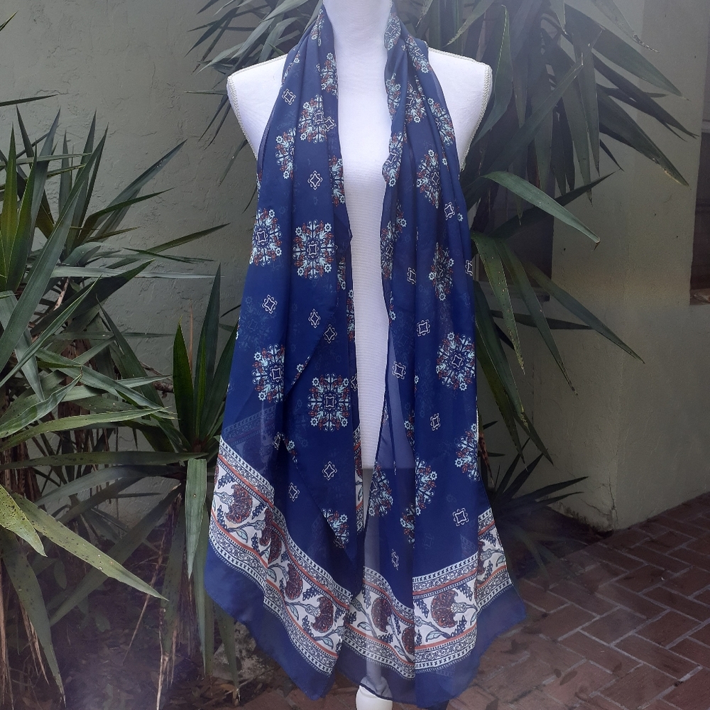 Blue Kimono - Picture 4 of 12